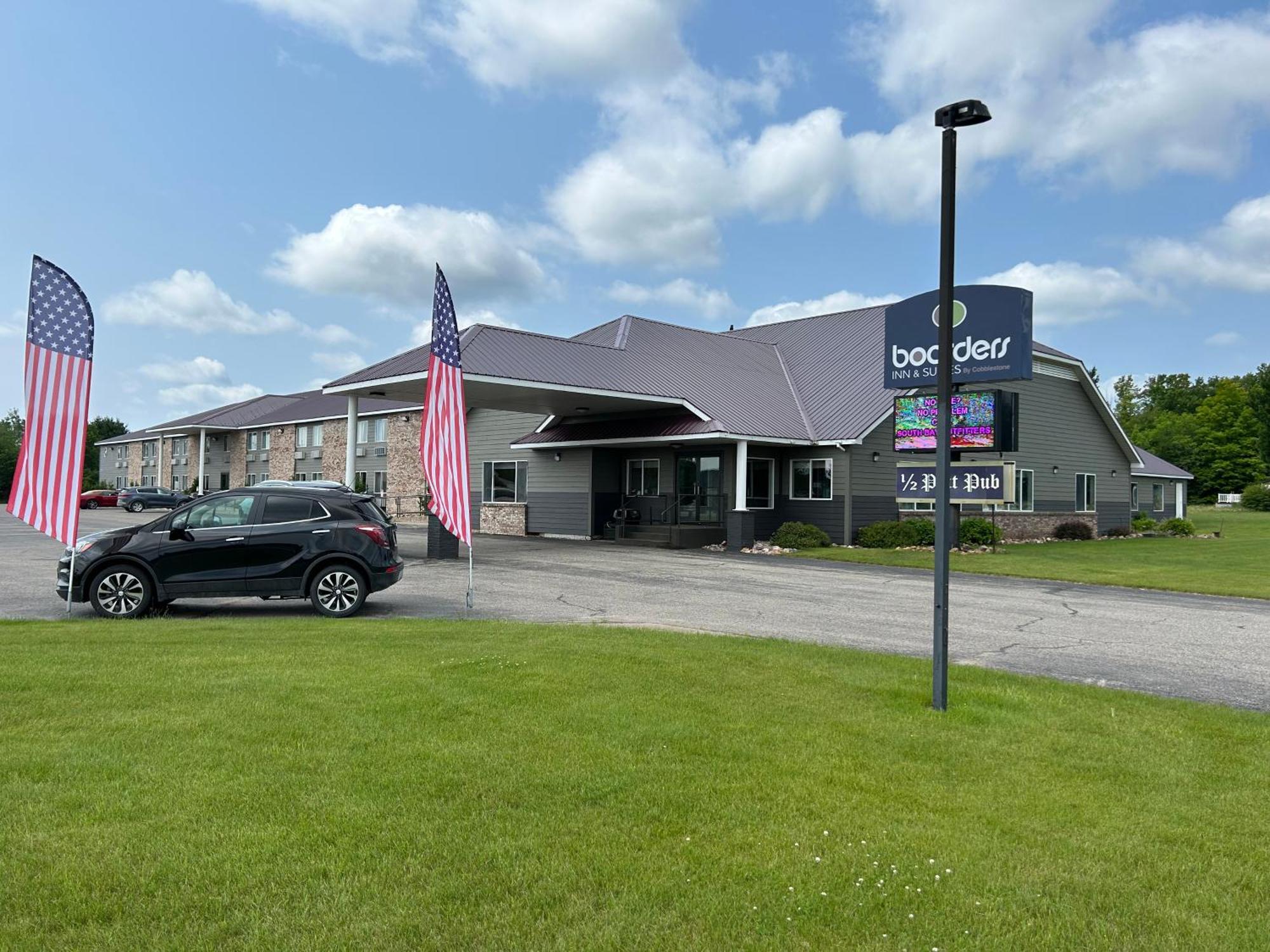 Boarders Inn & Suites By Cobblestone Hotels - Munising Wetmore Екстериор снимка