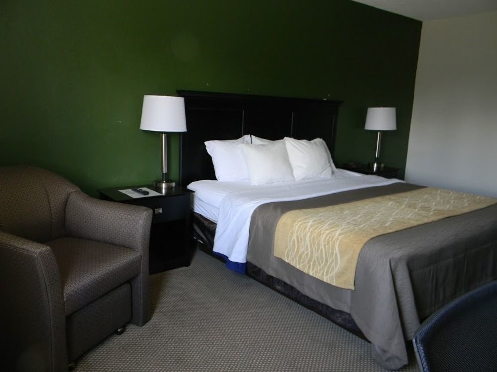 Boarders Inn & Suites By Cobblestone Hotels - Munising Wetmore Екстериор снимка