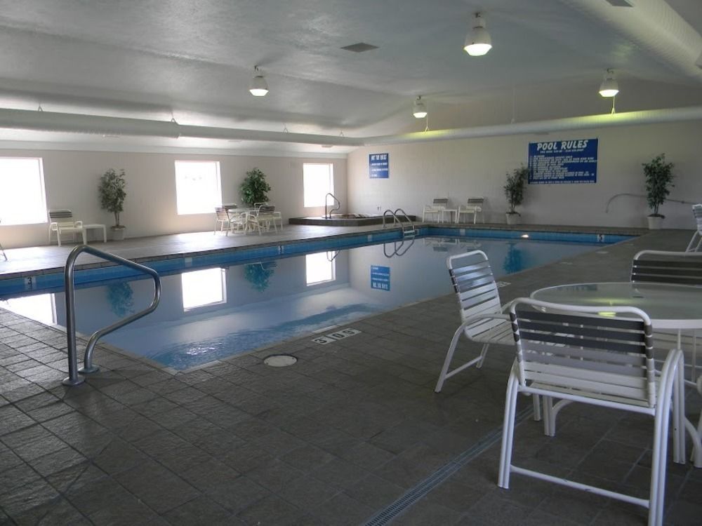 Boarders Inn & Suites By Cobblestone Hotels - Munising Wetmore Екстериор снимка